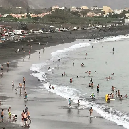 Playamar 招待所 La Playa de la Calera